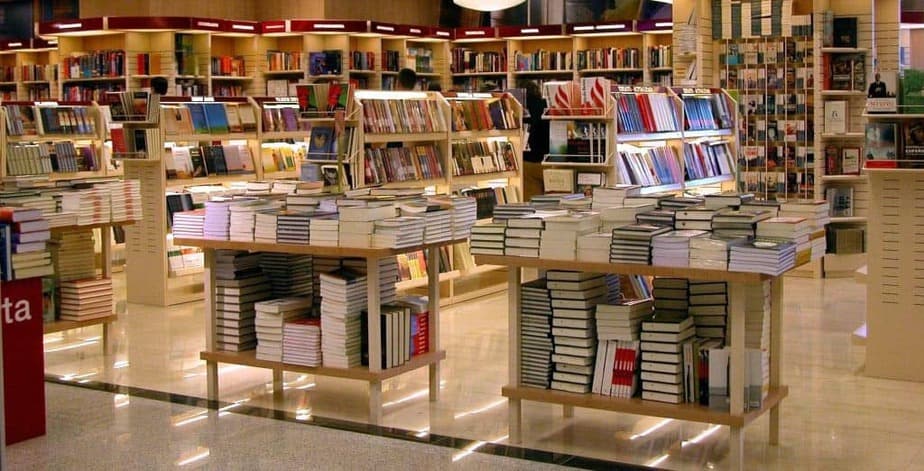 librarite dhe librat e perdorur (2)