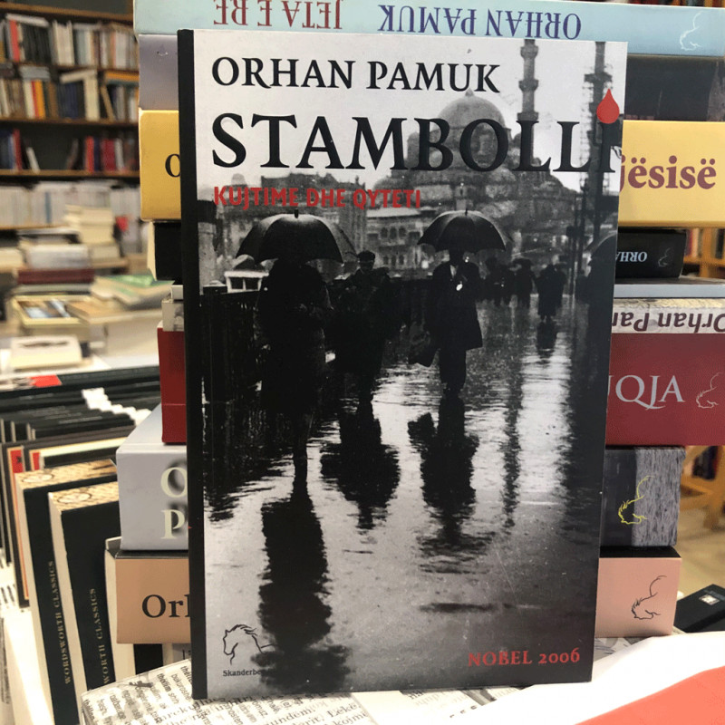 Stambolli, Kujtime dhe qyteti, Orhan Pamuk
