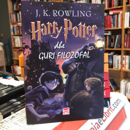 Harry Potter dhe guri filozofal, J.K. Rowling