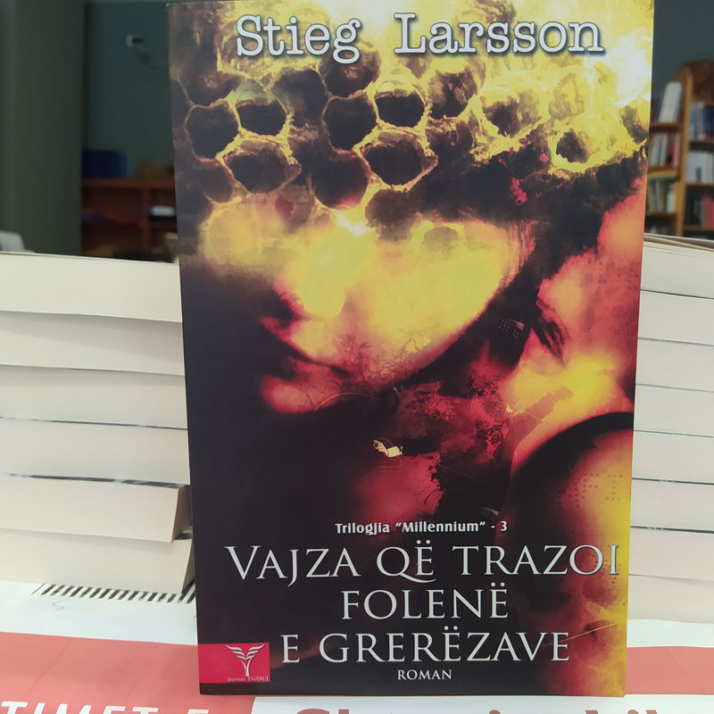 Vajza që trazoi folenë e grerëzave, Stieg Larsson