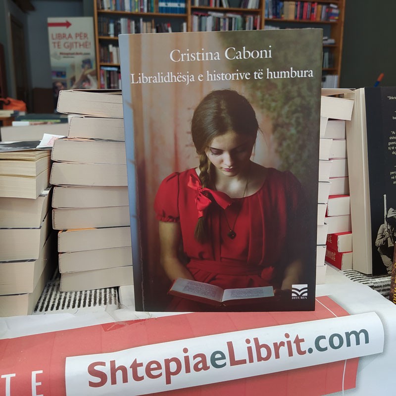 Libralidhësja e historive të humbura, Cristina Caboni