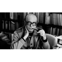 Mircea Eliade (1907-1986) ishte një historian i religjionit nga Rumania, fenomenologjist i religjionit dhe autor romanesh, novelash dhe tregimesh.